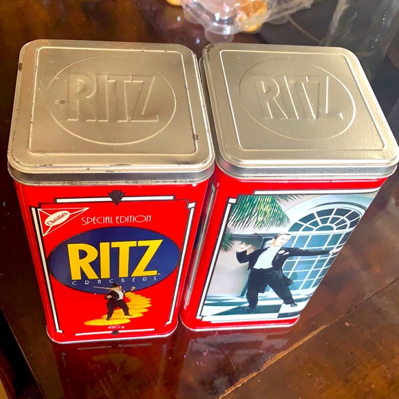 Ritz Special Edition Collectible Tin with dancing Couples - Picture 4 of 4